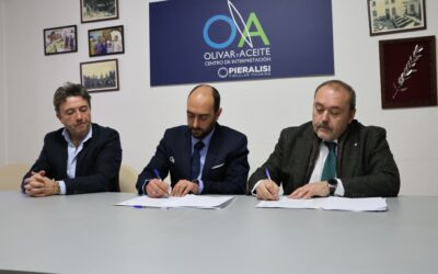 Firma del convenio de colaboración y patrocinio entre la Asociación Olivar y Aceite y la empresa IMS Control Industrial SL